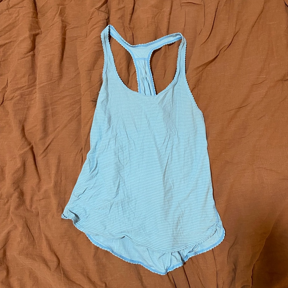 LULULEMON tank